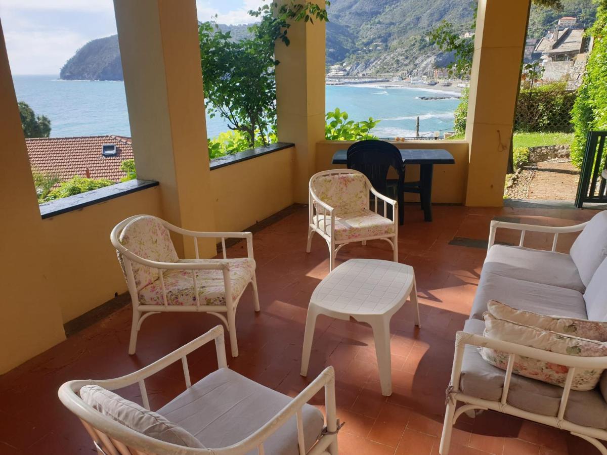 Villa Tramonto Леванто Экстерьер фото