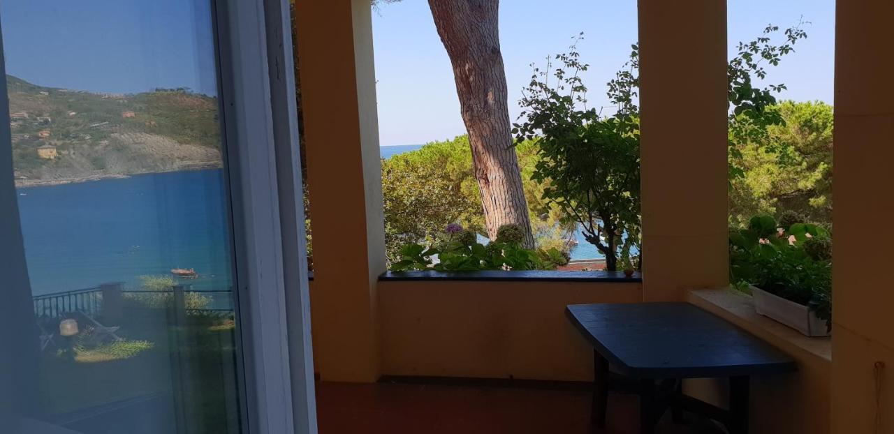 Villa Tramonto Леванто Экстерьер фото